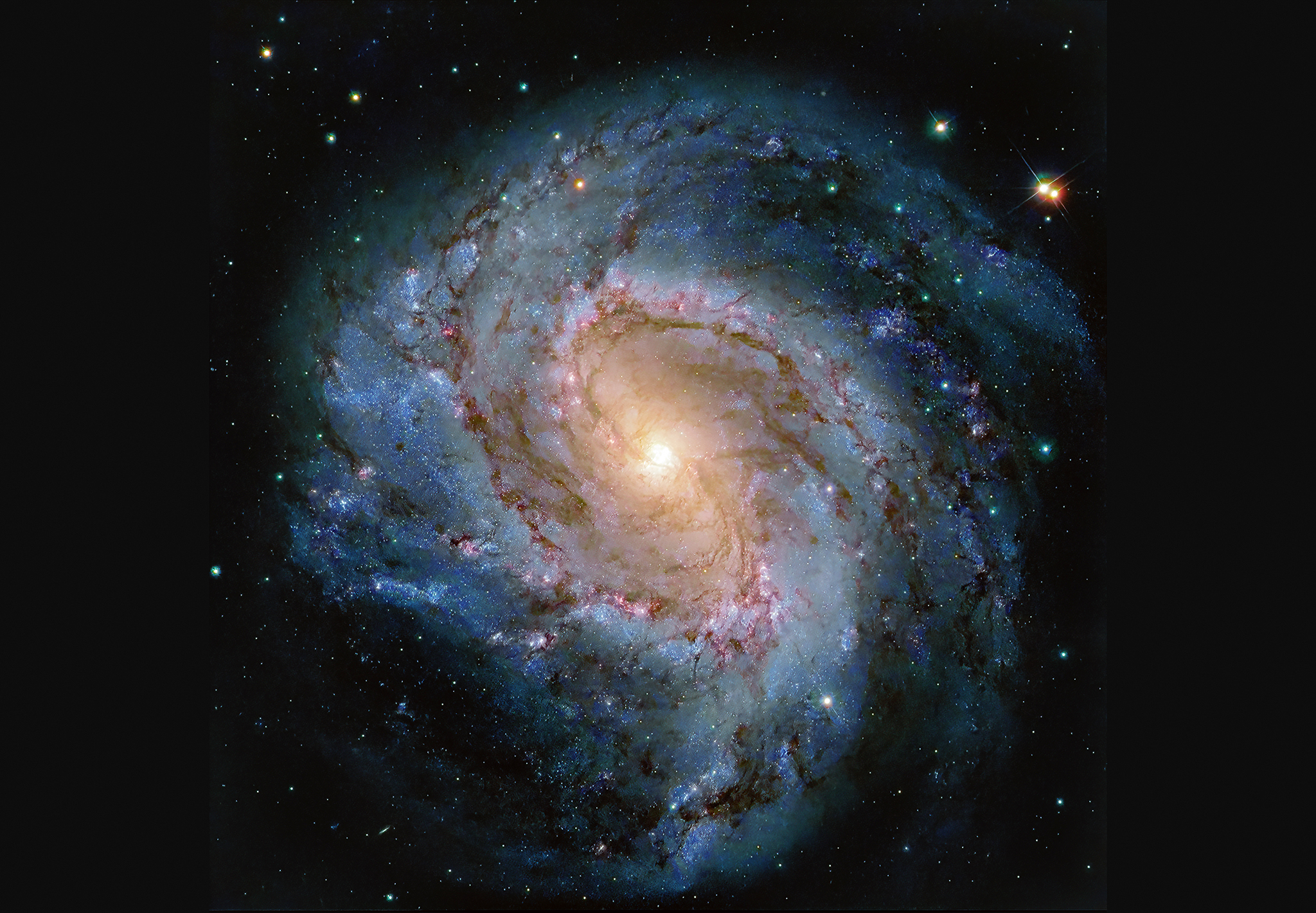 m83